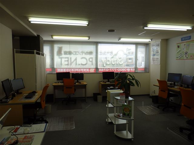 P9247090_R.jpg