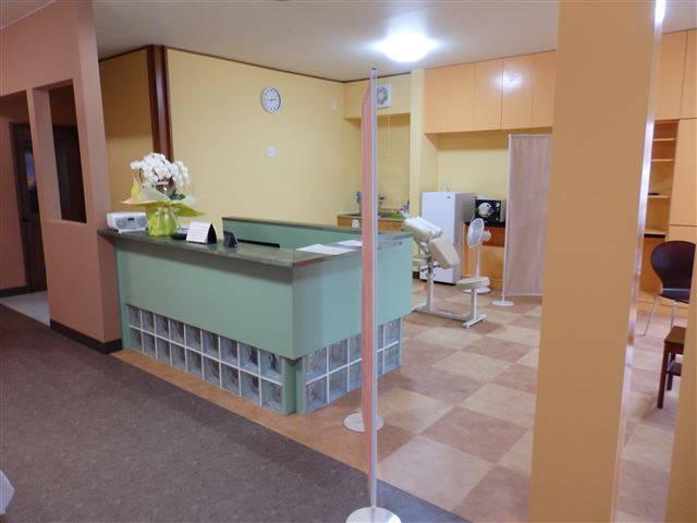 PB093604_R.jpg